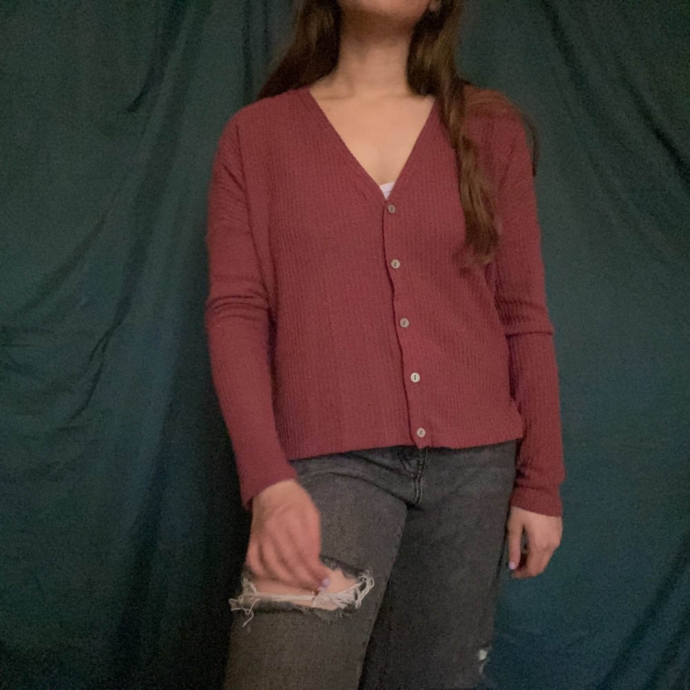 wild fable, redish maroon cardigan